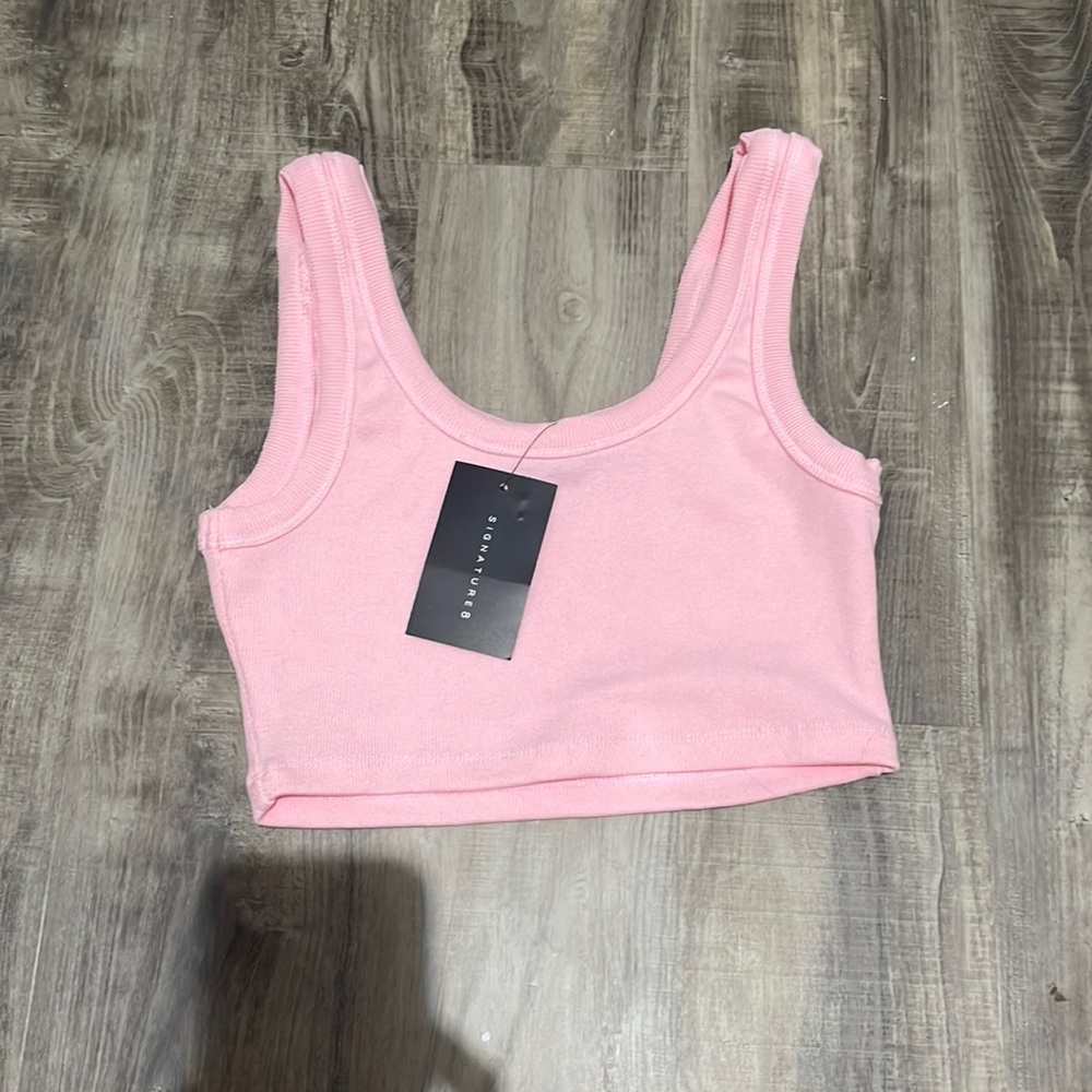 purple and pink signature8 cropped tank